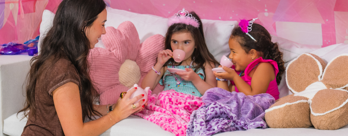 Backyard Forts: Outdoor Fun and Adventure for Little Builders